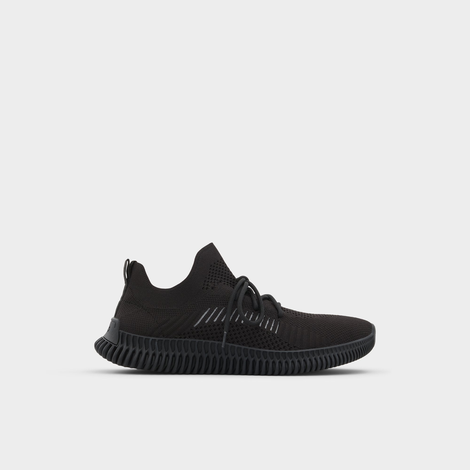 product_13317001_gilgai_black_001-003-017_main_sq_gy