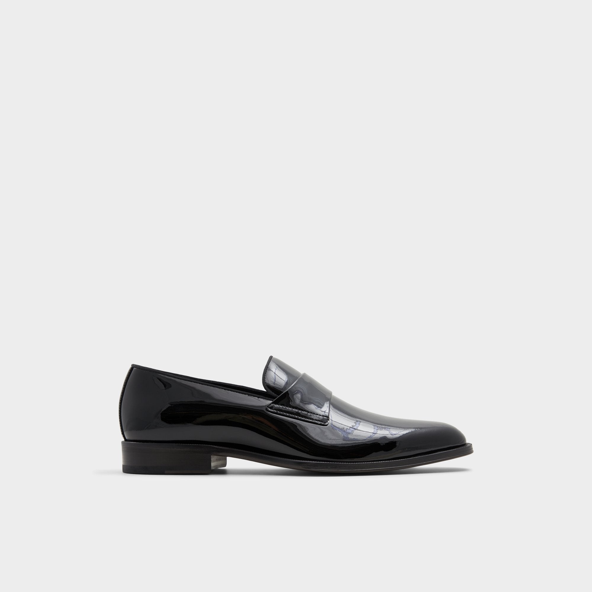 product_13569446_osgoode_black_001-001-033_main_sq_gy