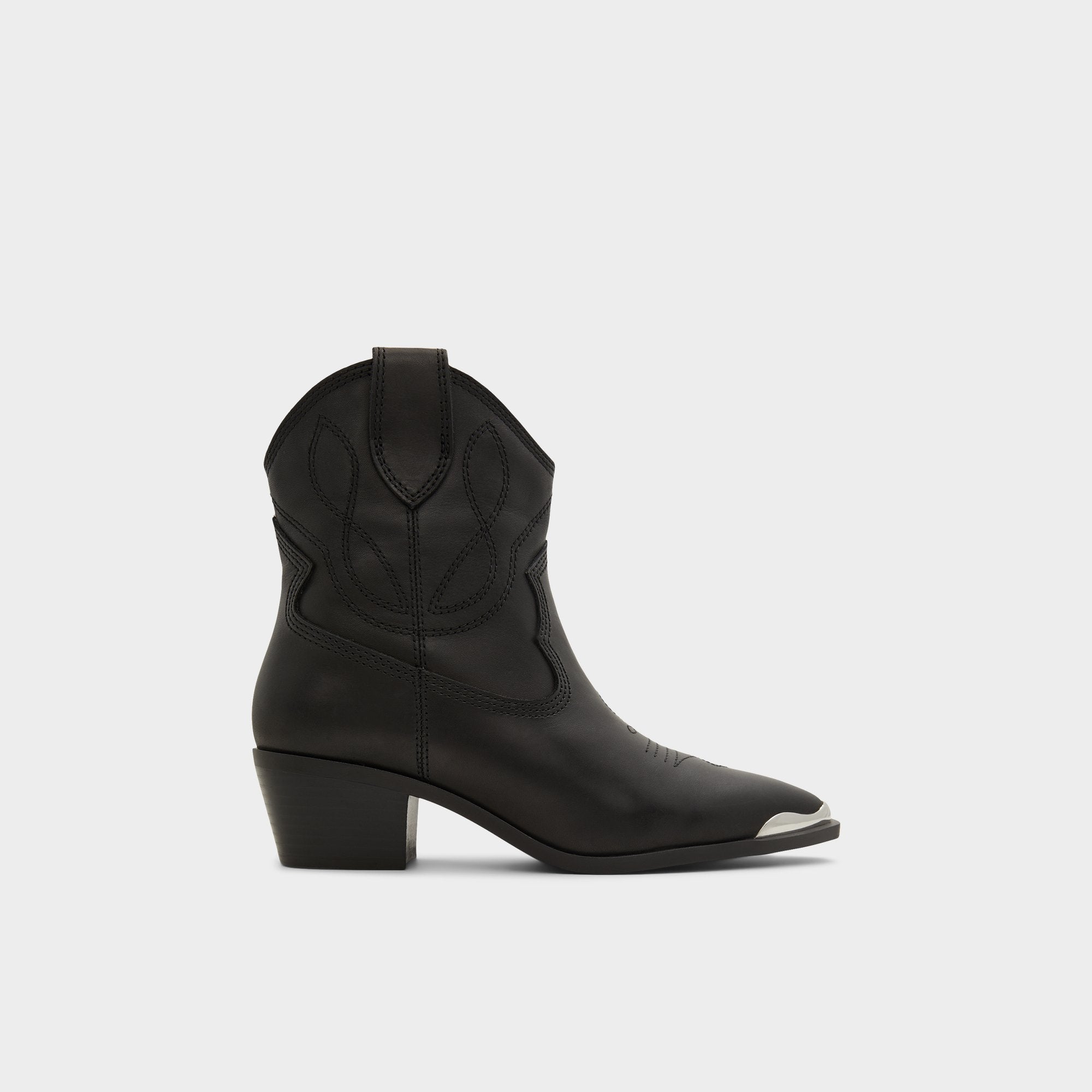 product_13621148_valley_black_001-001-043_main_sq_gy
