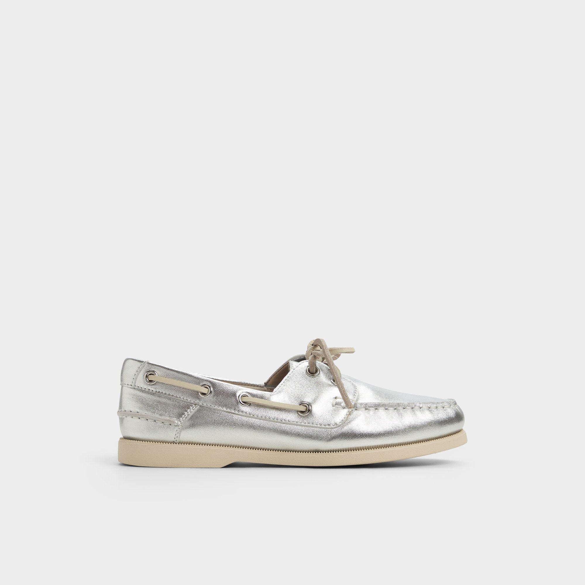 product_13932807_harborchic_silver_040-001-025_main_sq_gy