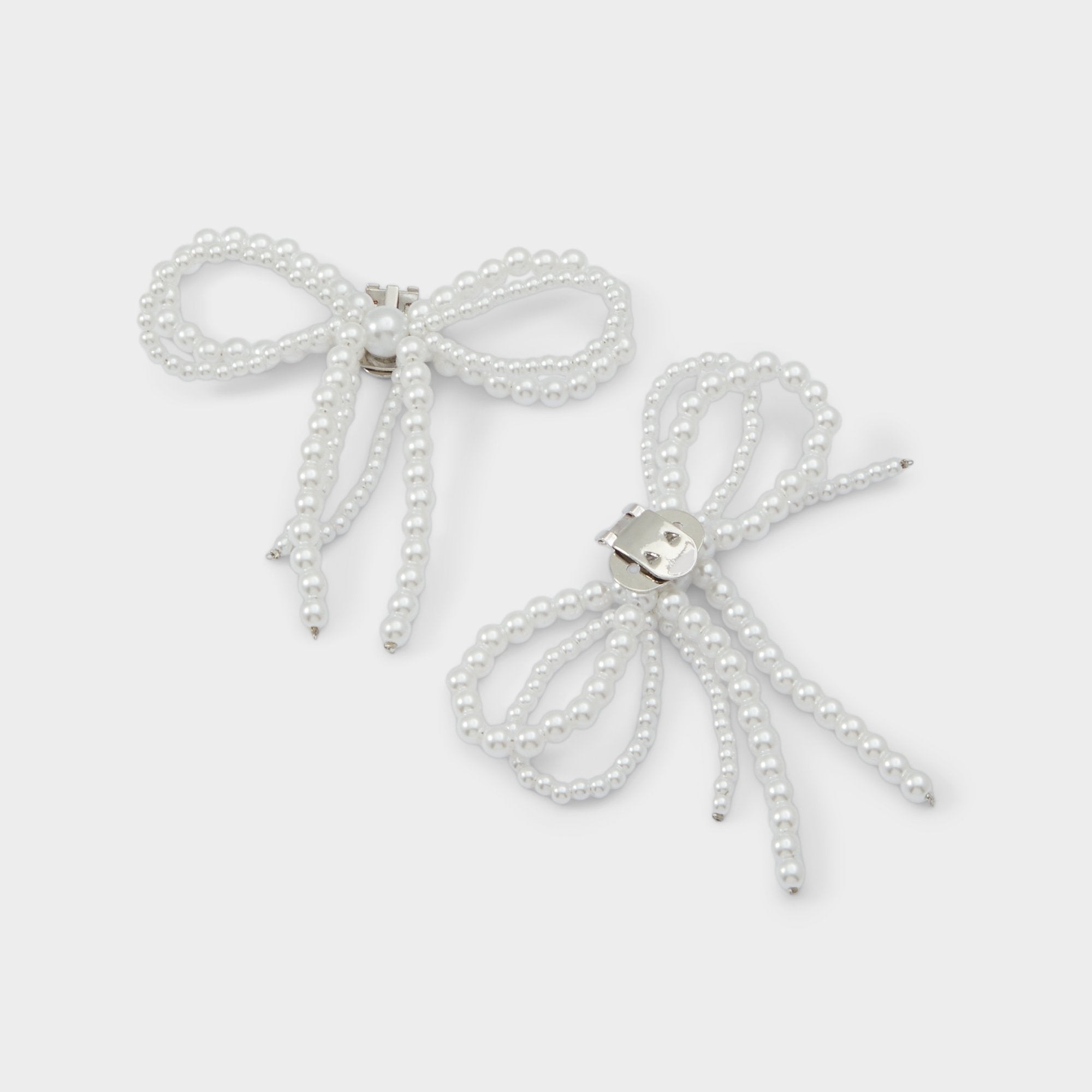 product_13939737_pearlycharm_white_102_main_sq_gy