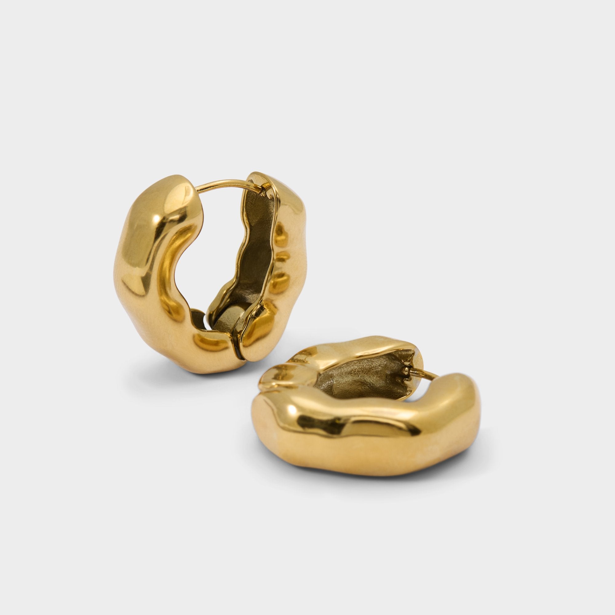 product_14088452_carandar_gold_710_main_sq_gy