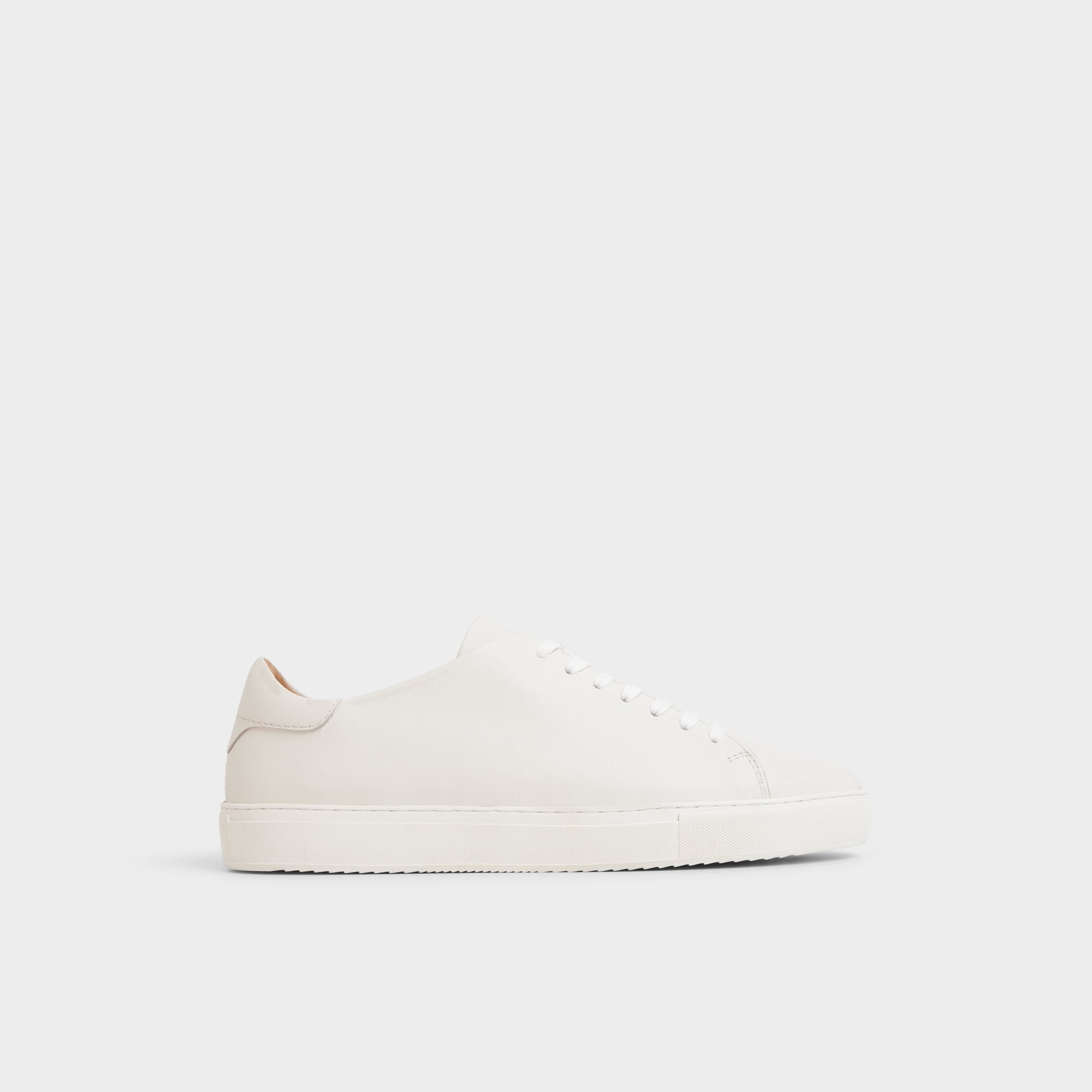 product_14134983_fonzo_white_100-001-043_main_sq_gy